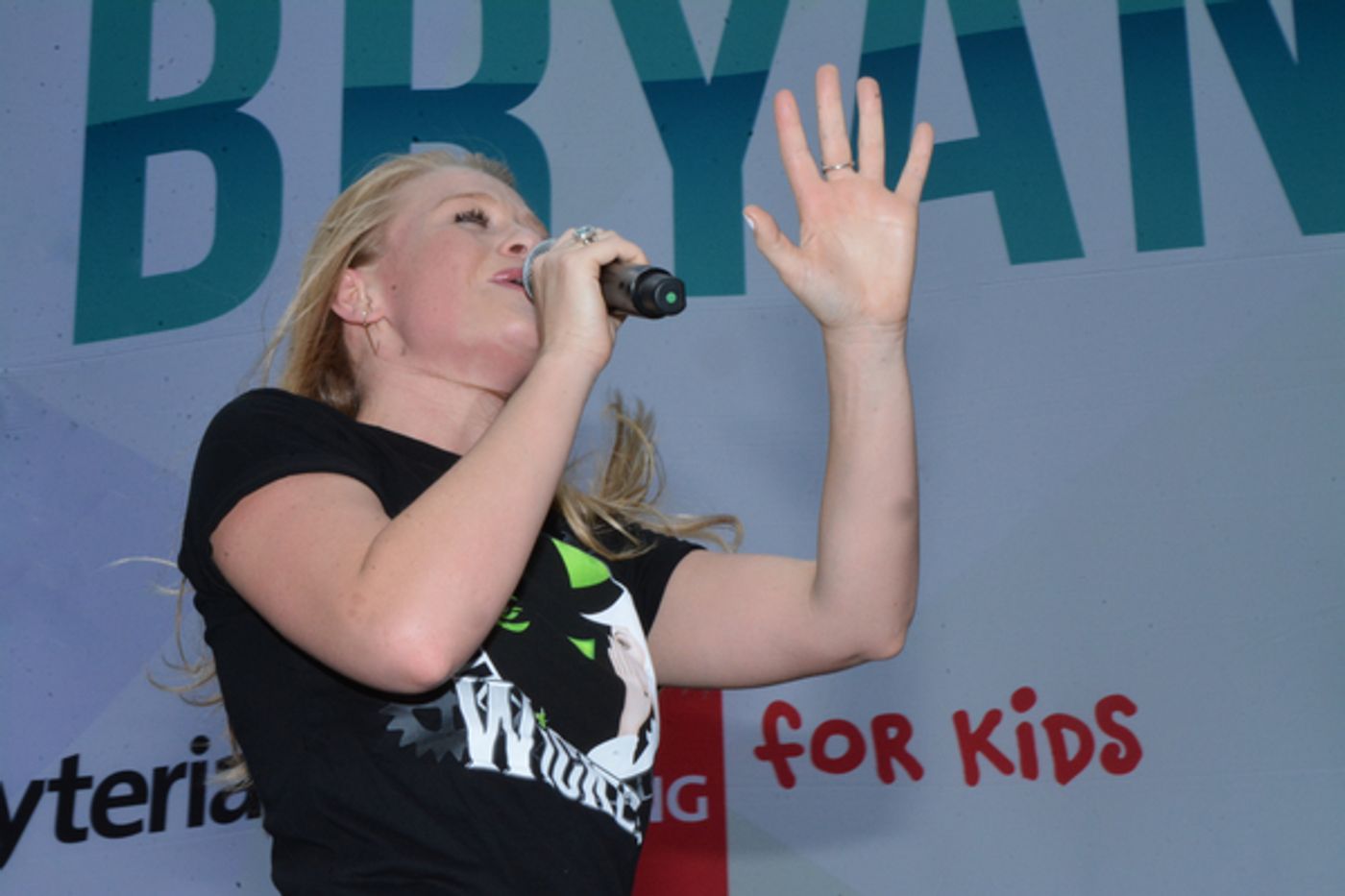 Photo Coverage: WICKED, THE COLOR PURPLE & More Kick Off Broadway In Bryant Park 2016!  Image