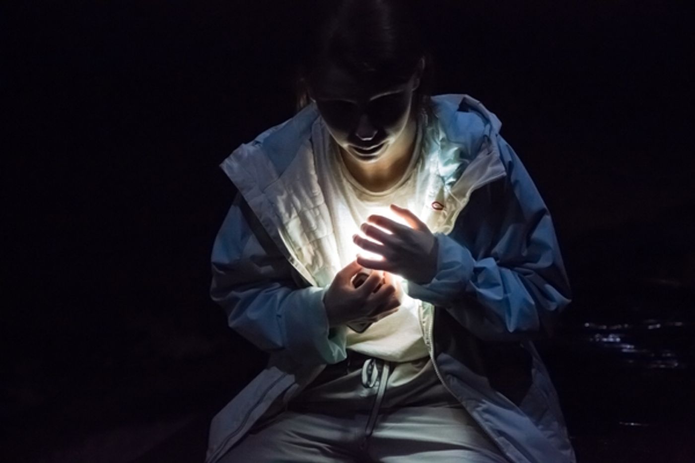 Photo Flash: First Look at CARGO at the Arcola Theatre  Image