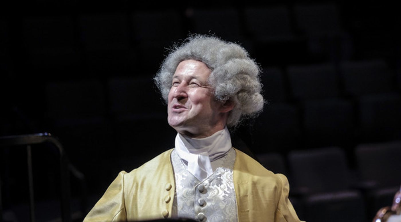 Photo Flash: First Look at Alan Ayckbourn's THE KARAOKE THEATRE COMPANY at SJT  Image