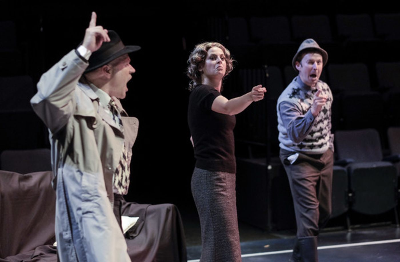Photo Flash: First Look at Alan Ayckbourn's THE KARAOKE THEATRE COMPANY at SJT  Image
