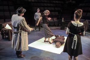 Leigh Symonds, Andy Cryer, Rachel Caffrey, Jessie Hart @ BroadwayWorld Leigh Symonds, Andy Cryer, Rachel Caffrey, Jessie Hart Photo