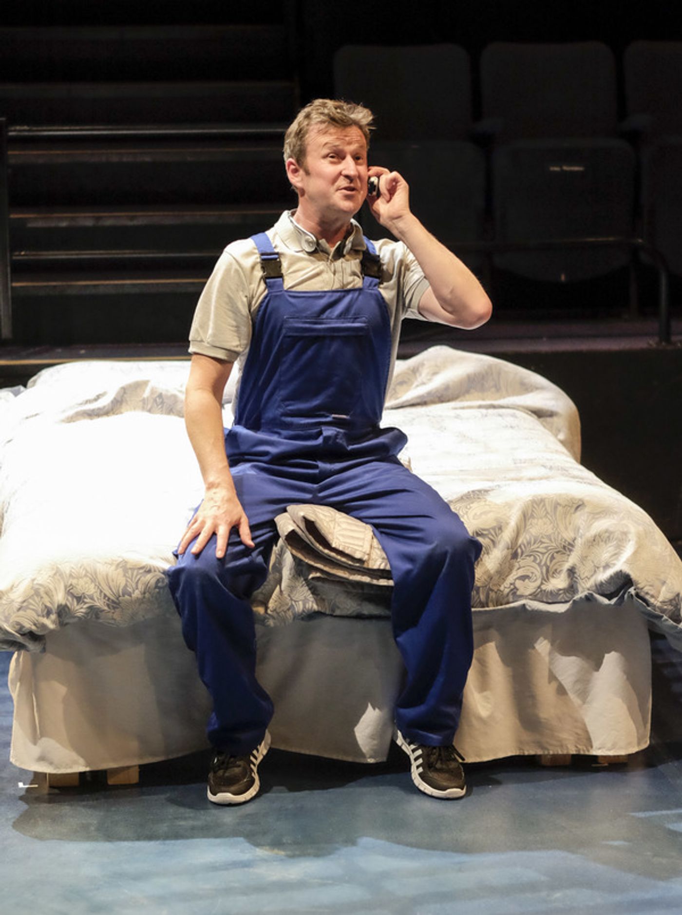 Photo Flash: First Look at Alan Ayckbourn's THE KARAOKE THEATRE COMPANY at SJT  Image