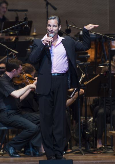Hugh Panaro Photo
