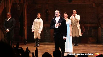 Lin-Manuel Miranda with the cast  Photo