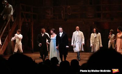 Lin-Manuel Miranda with the cast  Photo