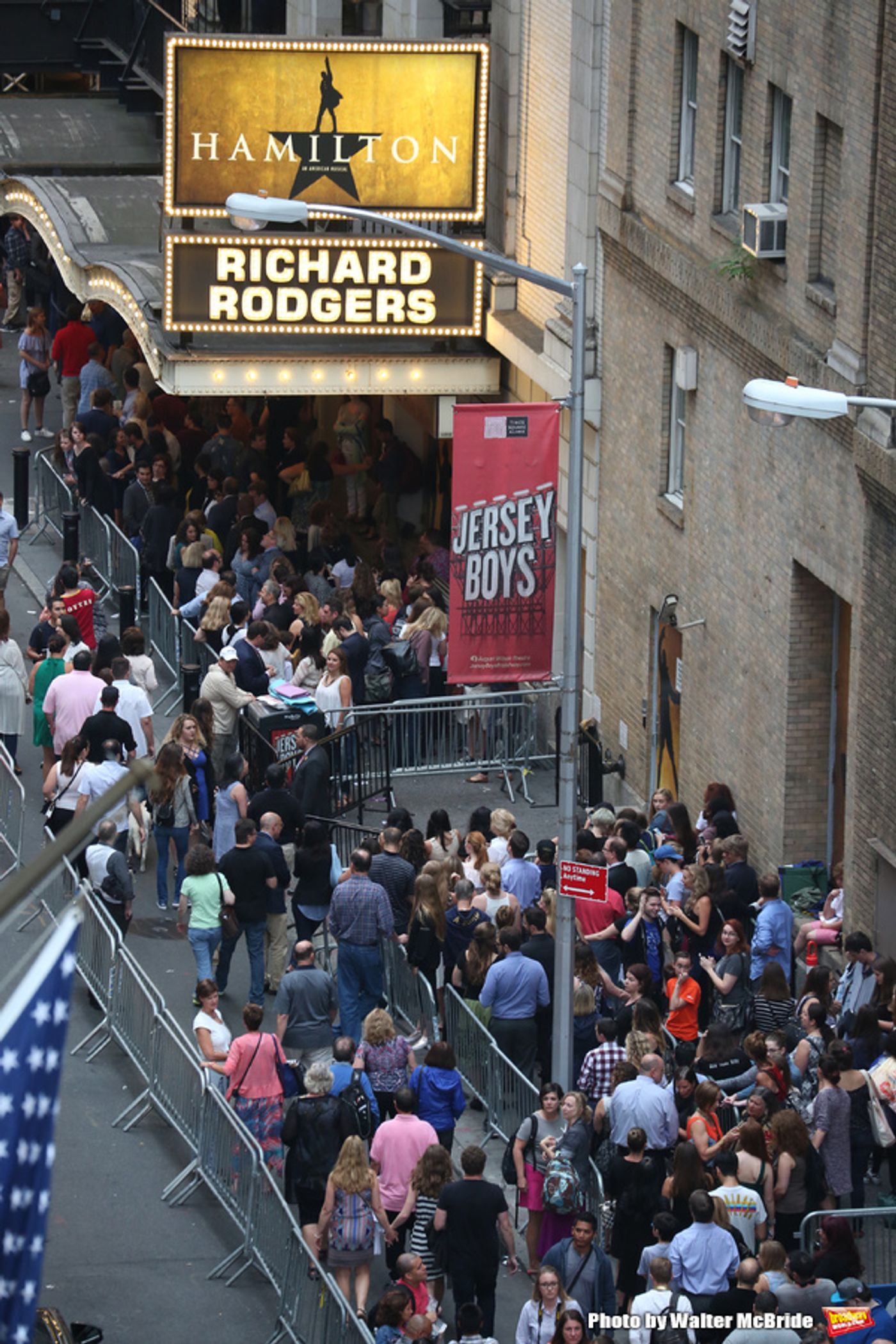 Photo Coverage: Fans Gather for Lin-Manuel Miranda's Final Performance in HAMILTON  Image