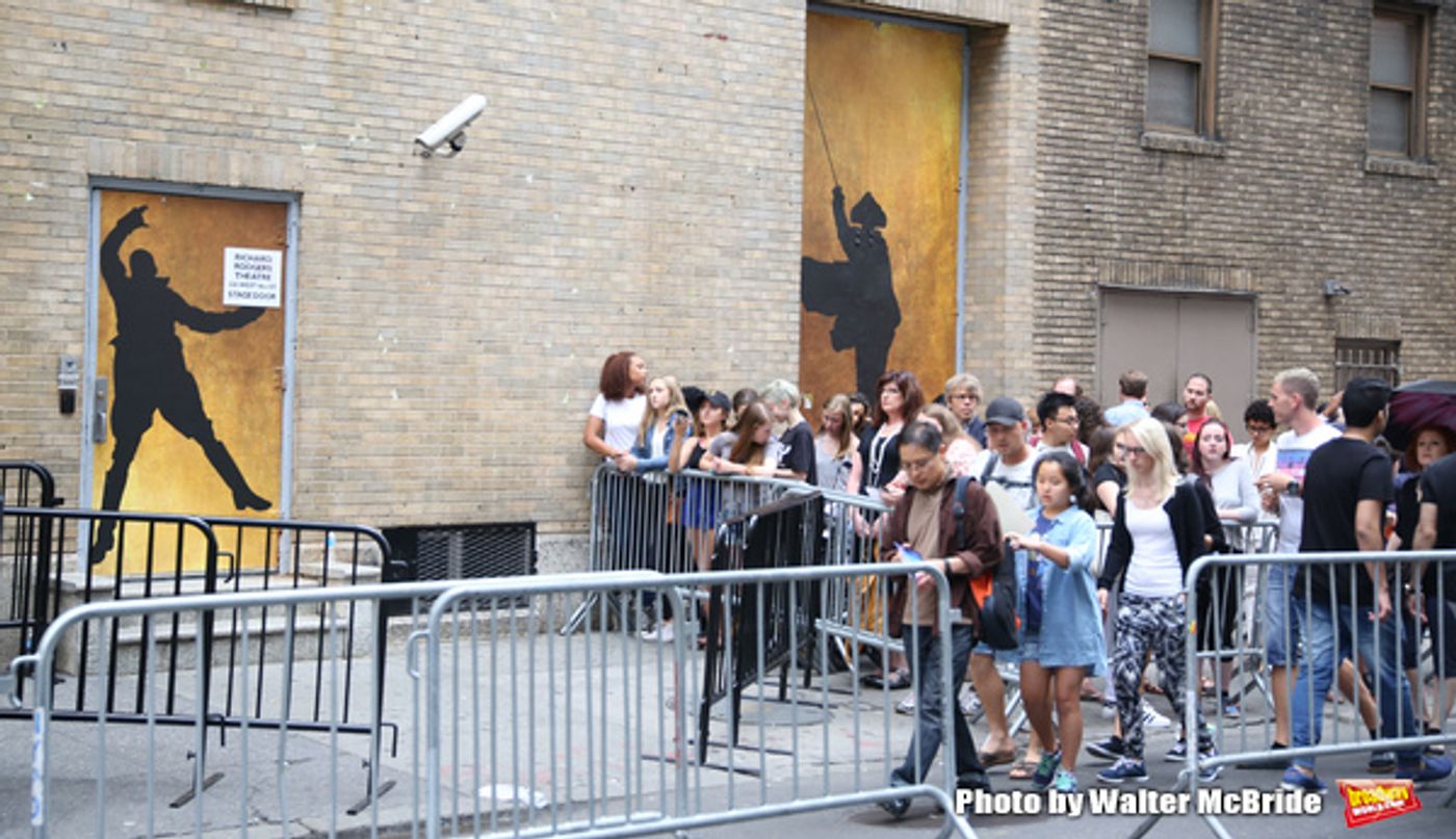 Photo Coverage: Fans Gather for Lin-Manuel Miranda's Final Performance in HAMILTON  Image