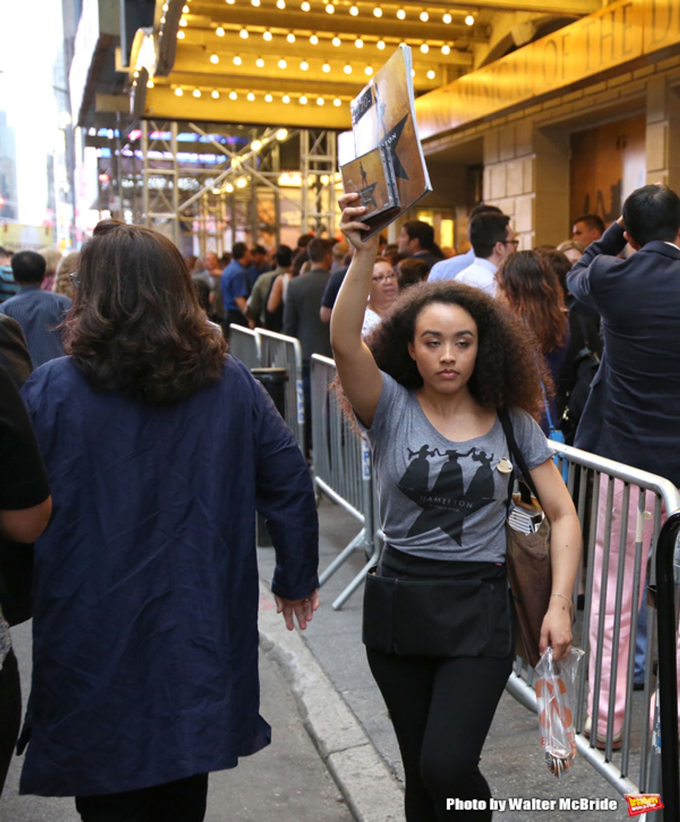 Photo Coverage: Fans Gather for Lin-Manuel Miranda's Final Performance in HAMILTON  Image