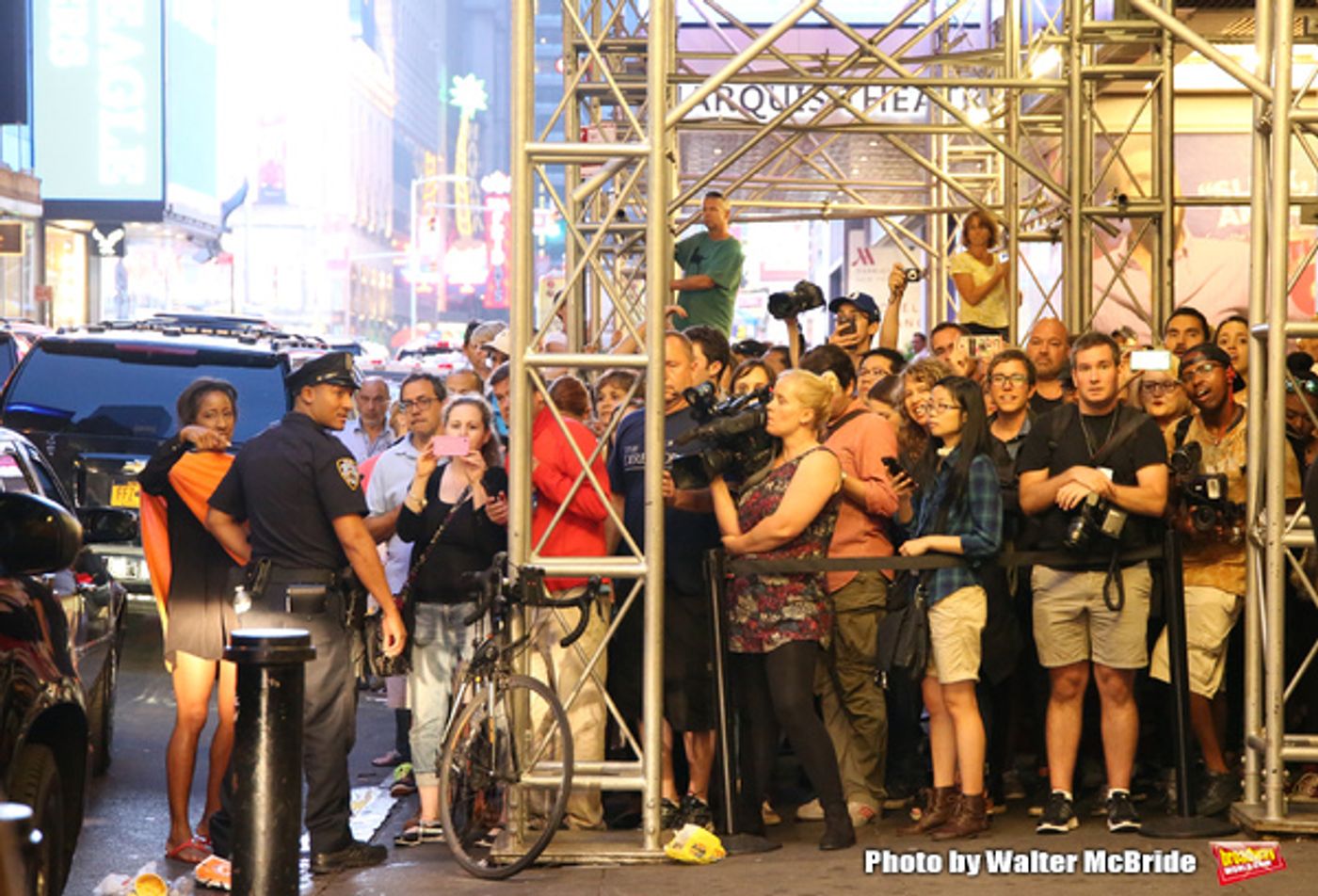 Photo Coverage: Fans Gather for Lin-Manuel Miranda's Final Performance in HAMILTON  Image