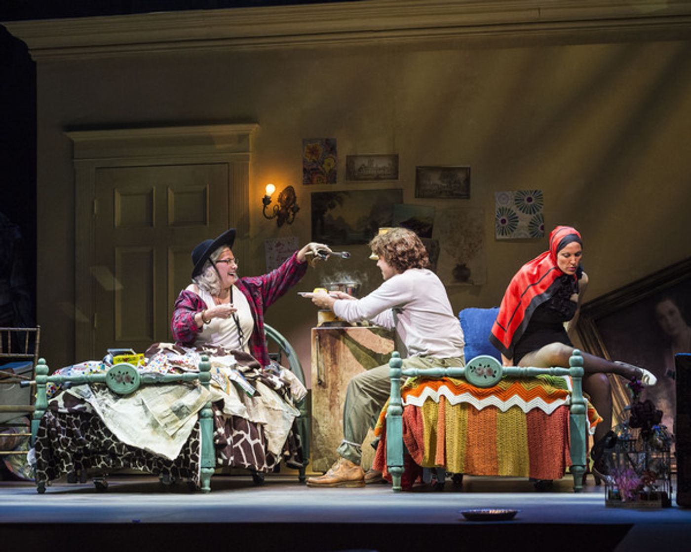Photo Flash: First Look at Betty Buckley and Rachel York in GREY GARDENS at the Ahmanson  Image
