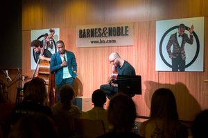 Leslie Odom Jr. @ BroadwayWorld Leslie Odom Jr. Photo