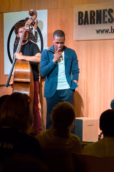 Leslie Odom Jr. Photo