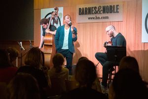 Leslie Odom Jr. @ BroadwayWorld Leslie Odom Jr. Photo