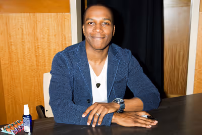Leslie Odom Jr. Photo