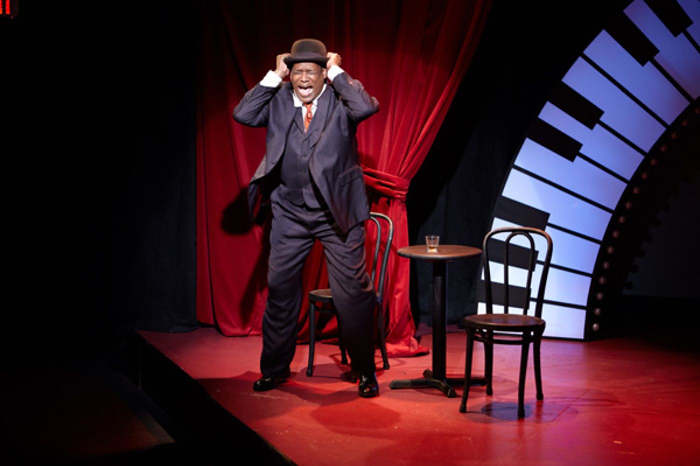 Photo Flash: First Look at North Coast Rep's AIN'T MISBEHAVIN'  Image