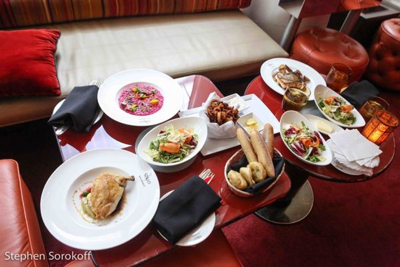 Photo Coverage: Bill Boggs Sings At Le Cirque's Musical Mondays Photo Coverage: Bill Boggs Sings At Le Cirque's Musical Mondays Image