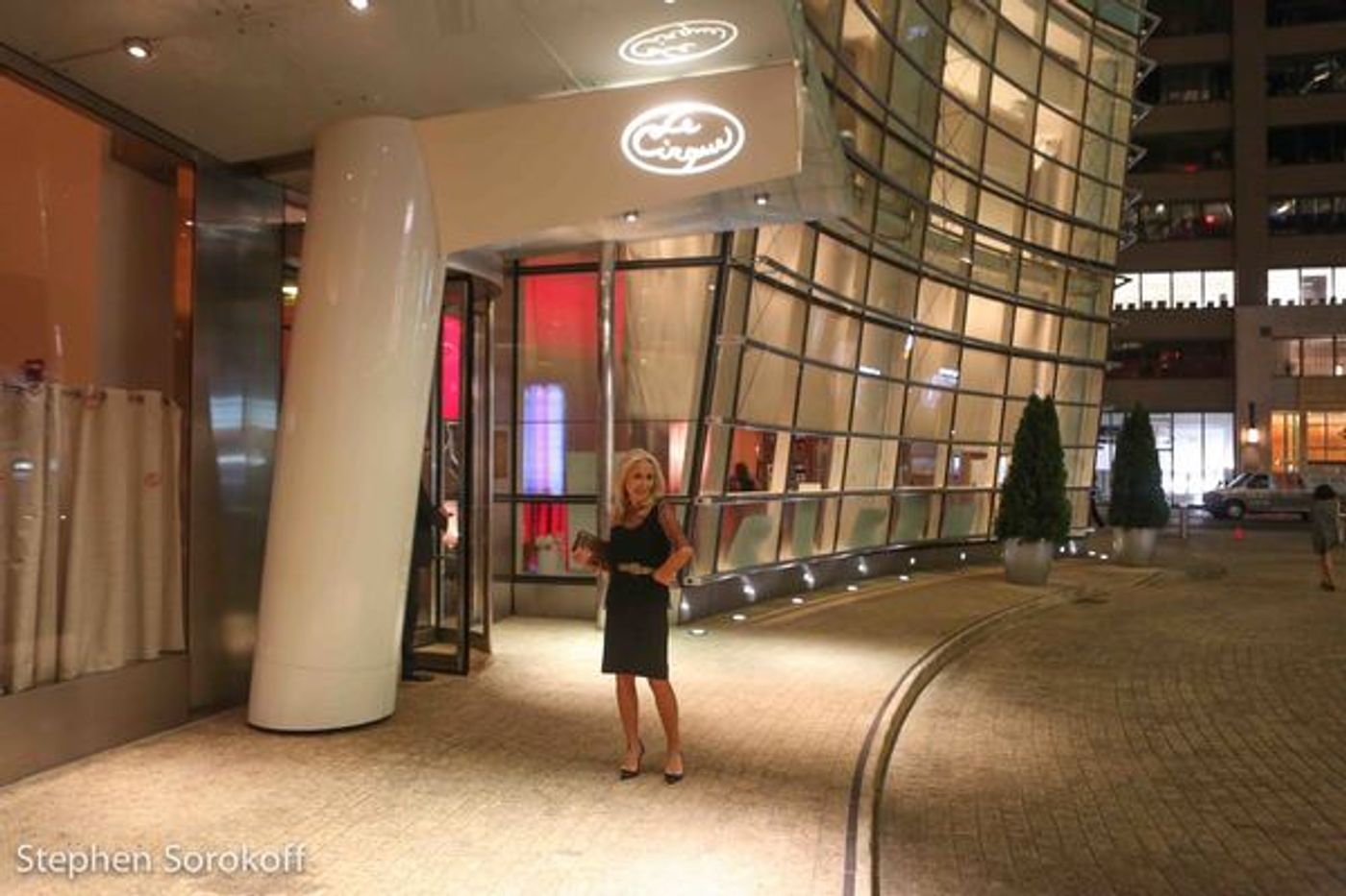 Photo Coverage: Bill Boggs Sings At Le Cirque's Musical Mondays Photo Coverage: Bill Boggs Sings At Le Cirque's Musical Mondays Image