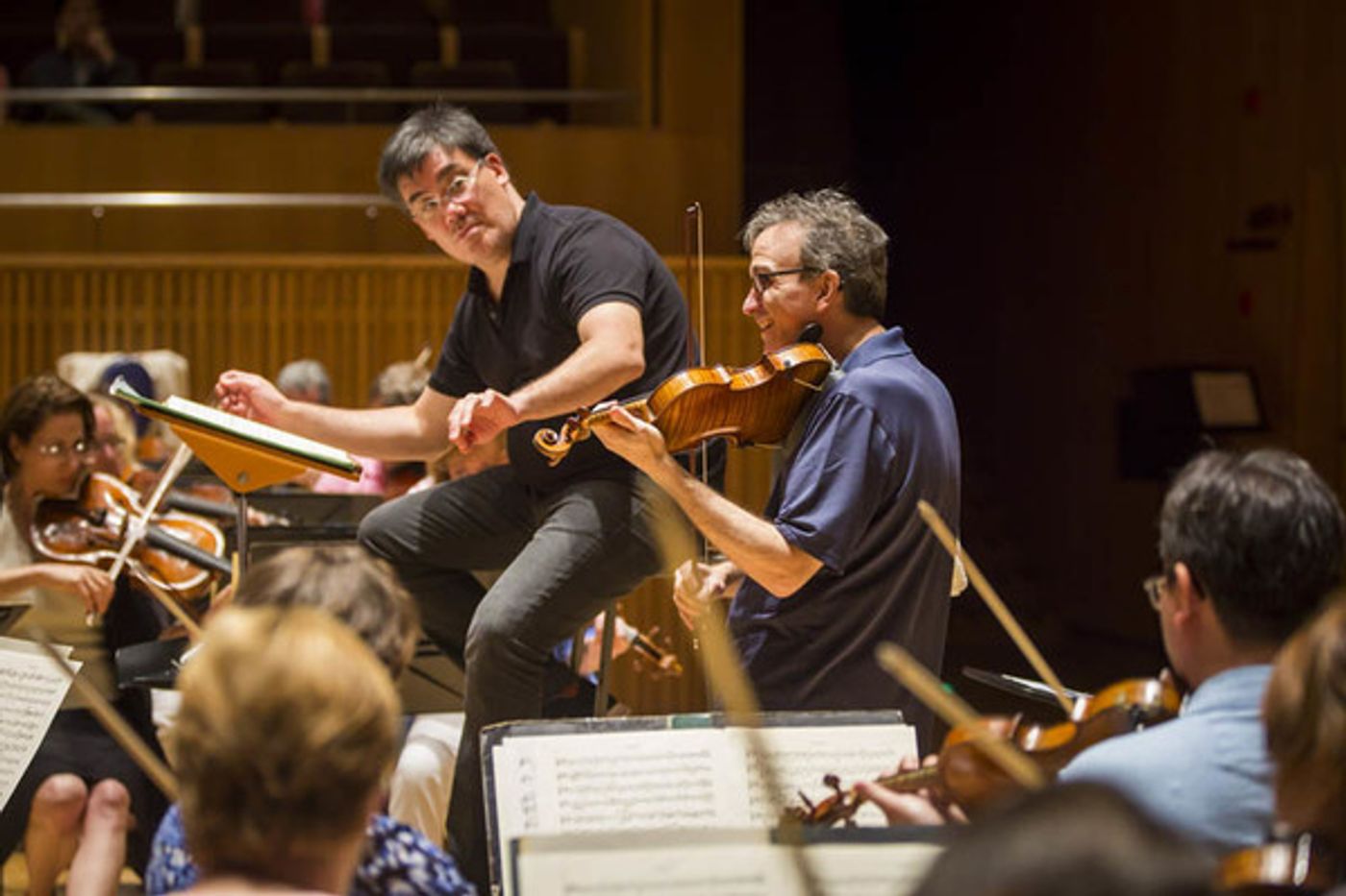Photo Flash: First Look at New York Philharmonic Shanghai Residency Performance Conducted by Alan Gilbert Photo Flash: First Look at New York Philharmonic Shanghai Residency Performance Conducted by Alan Gilbert Image