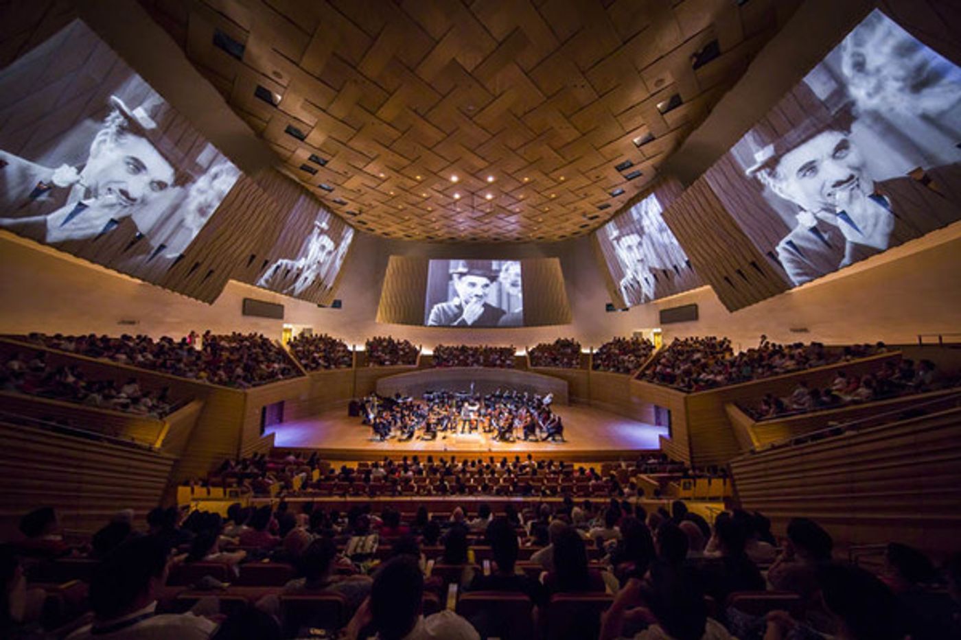 Photo Flash: First Look at New York Philharmonic Shanghai Residency Performance Conducted by Alan Gilbert Photo Flash: First Look at New York Philharmonic Shanghai Residency Performance Conducted by Alan Gilbert Image
