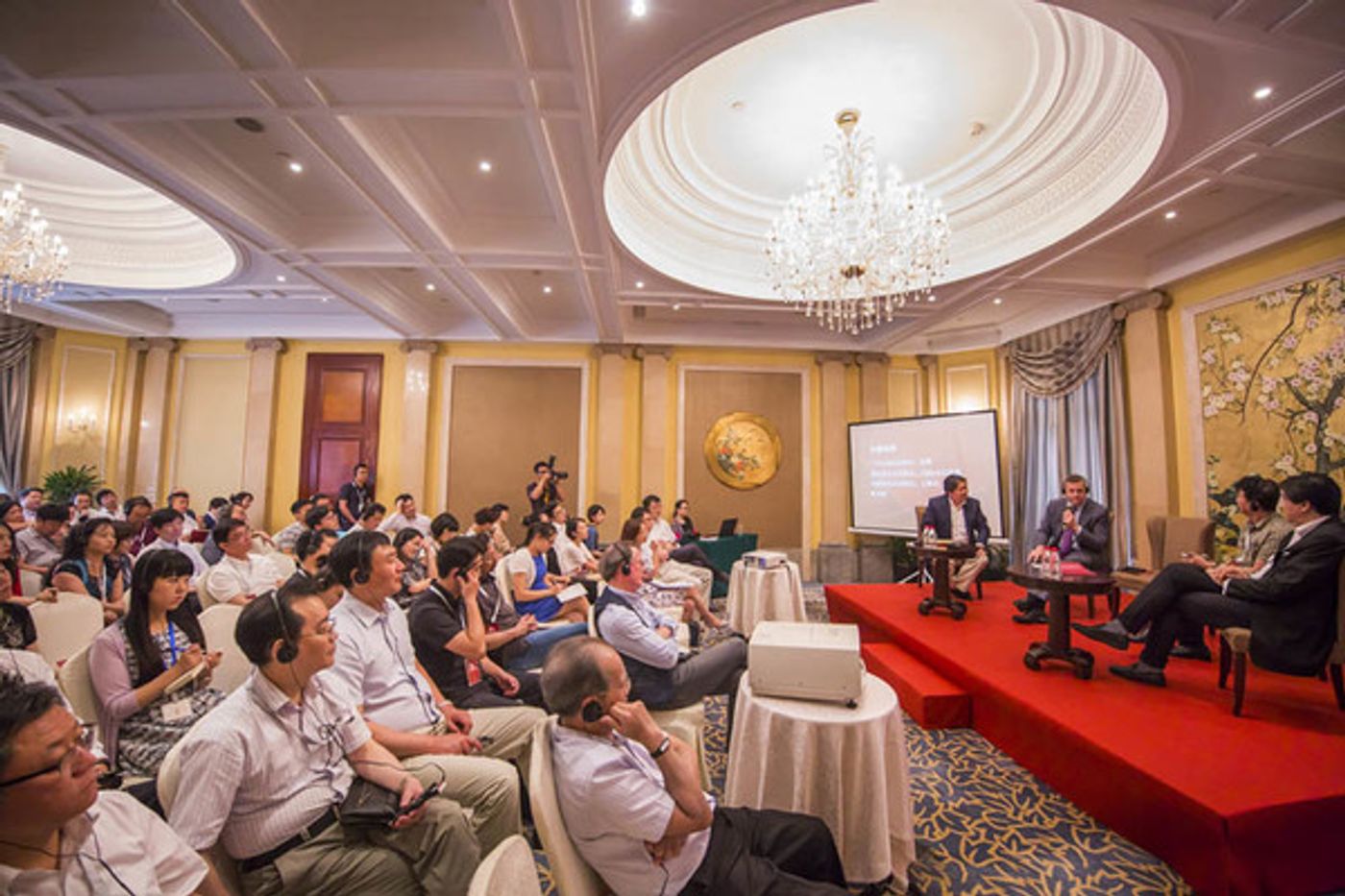 Photo Flash: First Look at New York Philharmonic Shanghai Residency Performance Conducted by Alan Gilbert Photo Flash: First Look at New York Philharmonic Shanghai Residency Performance Conducted by Alan Gilbert Image