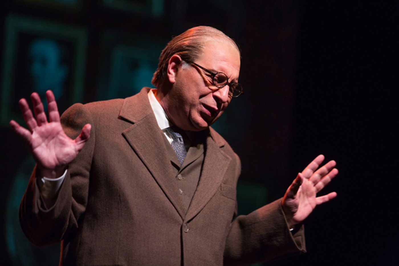 Photo Flash: First Look at Midwest Premiere of C.S. LEWIS ONSTAGE, Opening at Chicago's Mercury Theater  Image