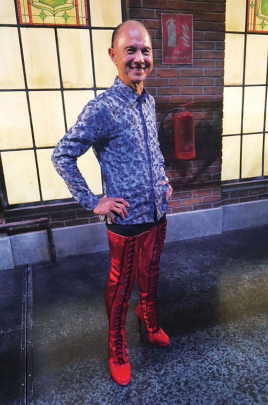 Photo Flash: Shoe Designer Jimmy Choo Steps Into KINKY BOOTS in London Image