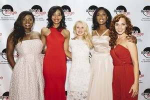 Deborah Joy Winans, Kiandra Richardson, Alison Whitehurst, Nita Whitaker and Gracie Jones @ BroadwayWorld Deborah Joy Winans, Kiandra Richardson, Alison Whitehurst, Nita Whitaker and Gracie J Photo