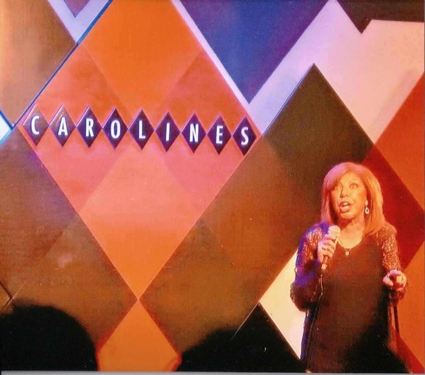 Photo Flash: Sunda Croonquist Headlines SISTERS OF COMEDY Benefit at Carolines on Broadway  Image