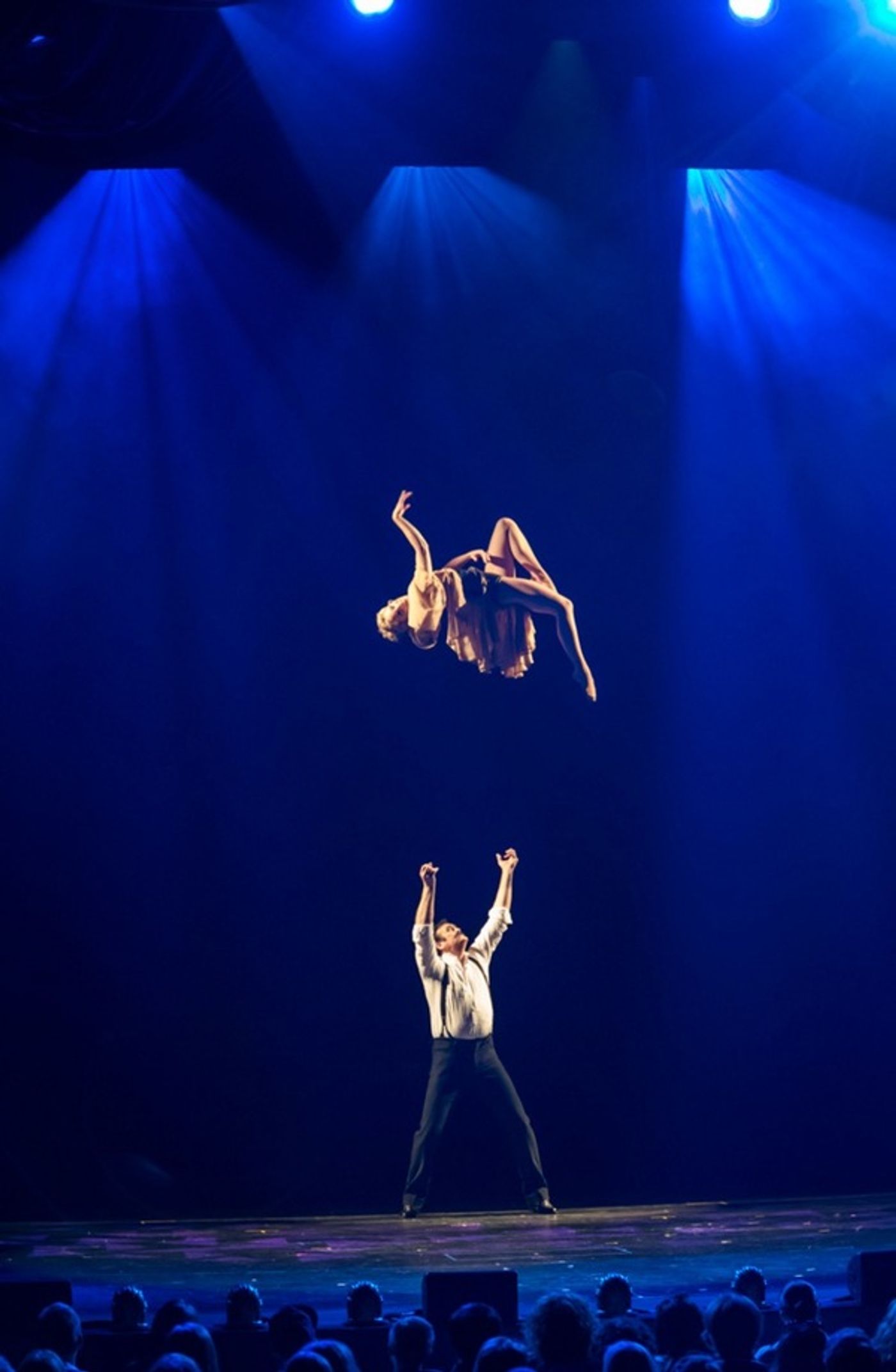 Photo Flash: They've Got Magic to Do- First Look at Broadway-Bound THE ILLUSIONISTS: TURN OF THE CENTURY  Image