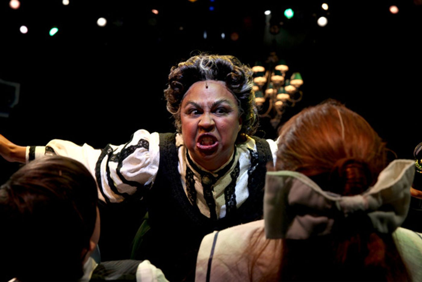 Photo Flash: First Look at North Shore Music Theatre's MARY POPPINS  Image