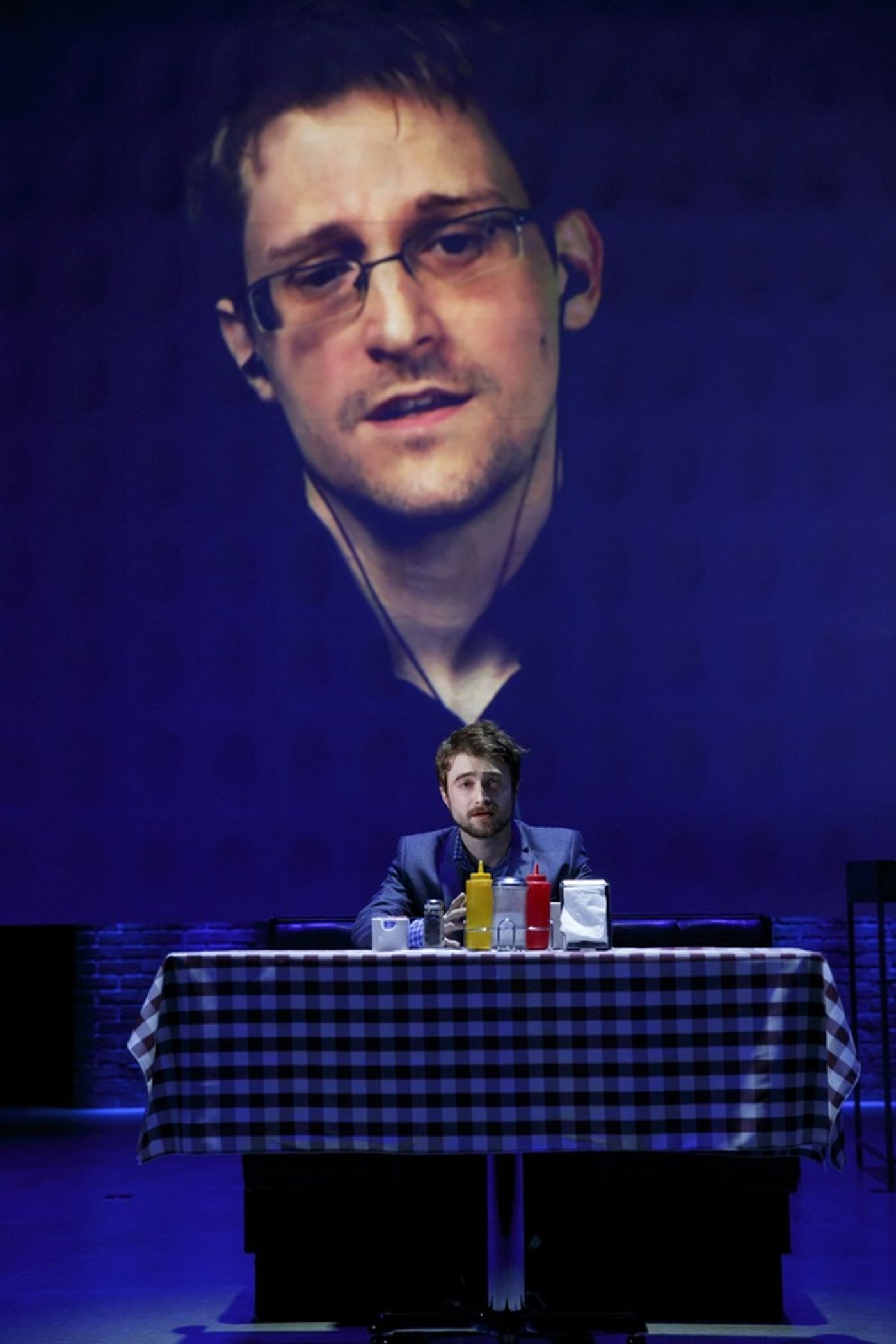 Photo Flash: Daniel Radcliffe, Rachel Dratch & More Explore the Digital Age in PRIVACY at The Public  Image