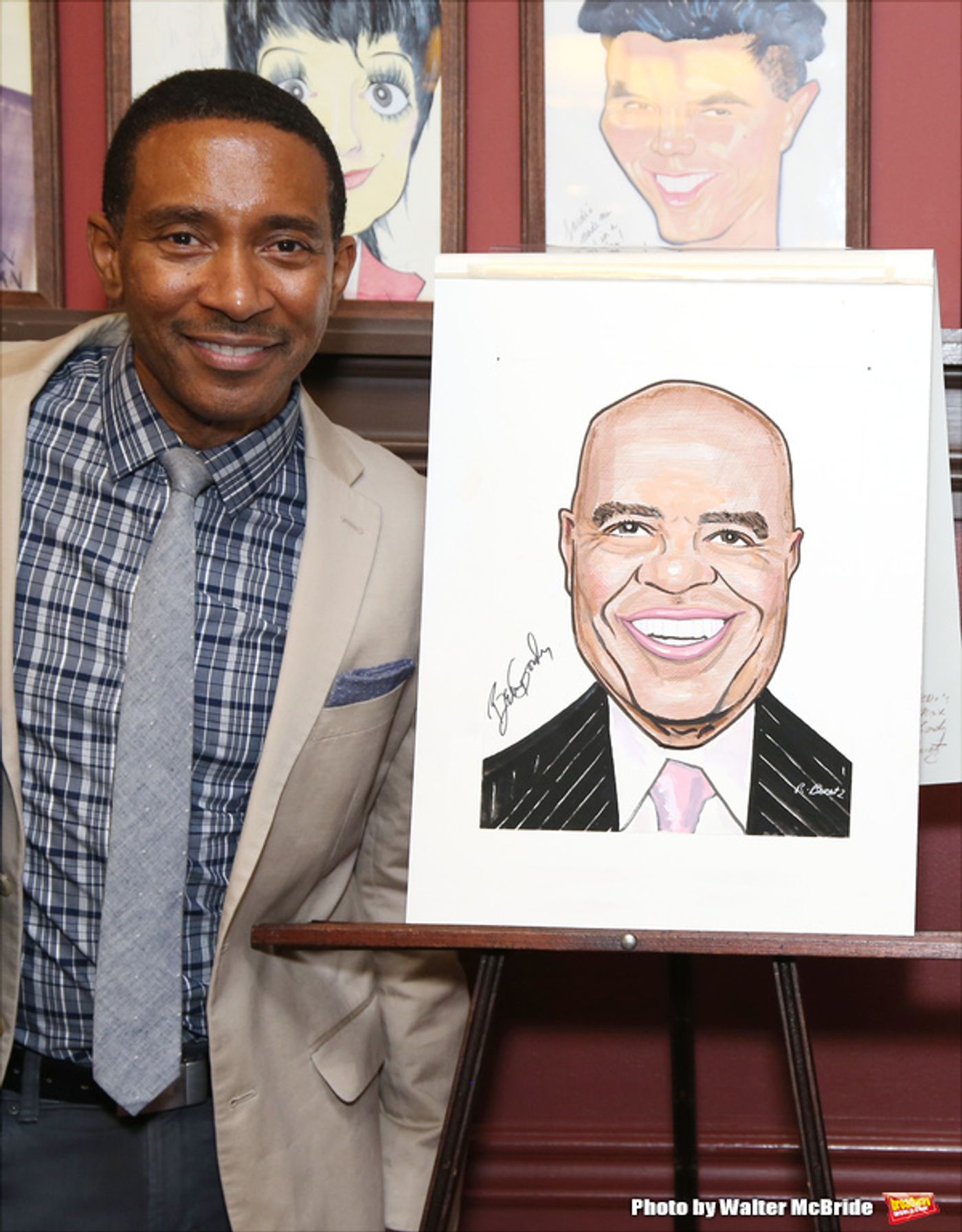 Photo Coverage: MOTOWN's Berry Gordy gets His Place on the Walls of Sardi's!  Image