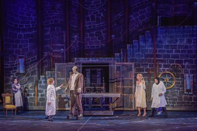 Vicki Lewis, Robert Petkoff, Timothy Hughes, Stephanie Gibson and Steve Rosen Photo