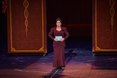 Vicki Lewis Photo