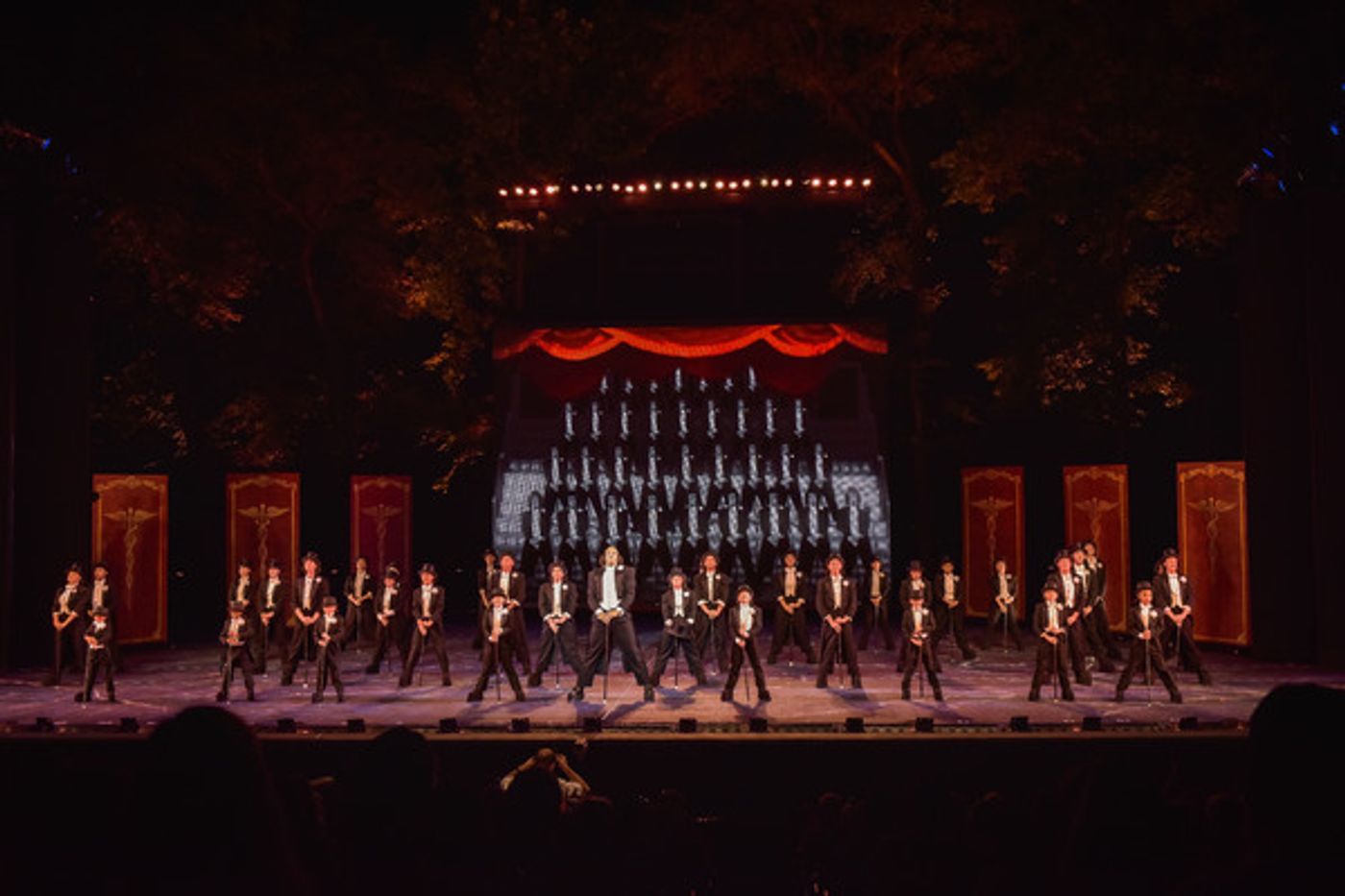 Photo Flash: First Look at Robert Petkoff, Stephanie Gibson, Steve Rosen and More in YOUNG FRANKENSTEIN at The Muny Photo Flash: First Look at Robert Petkoff, Stephanie Gibson, Steve Rosen and More in YOUNG FRANKENSTEIN at The Muny Image