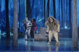 Elijah Kelley as Scarecrow, Ne-Yo as Tin-Man, Shanice Williams as Dorothy, David Alan Photo