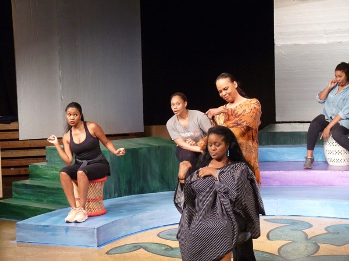 Photo Flash: In Rehearsal with 'DA KINK IN MY HAIR at Horizon Theatre  Image