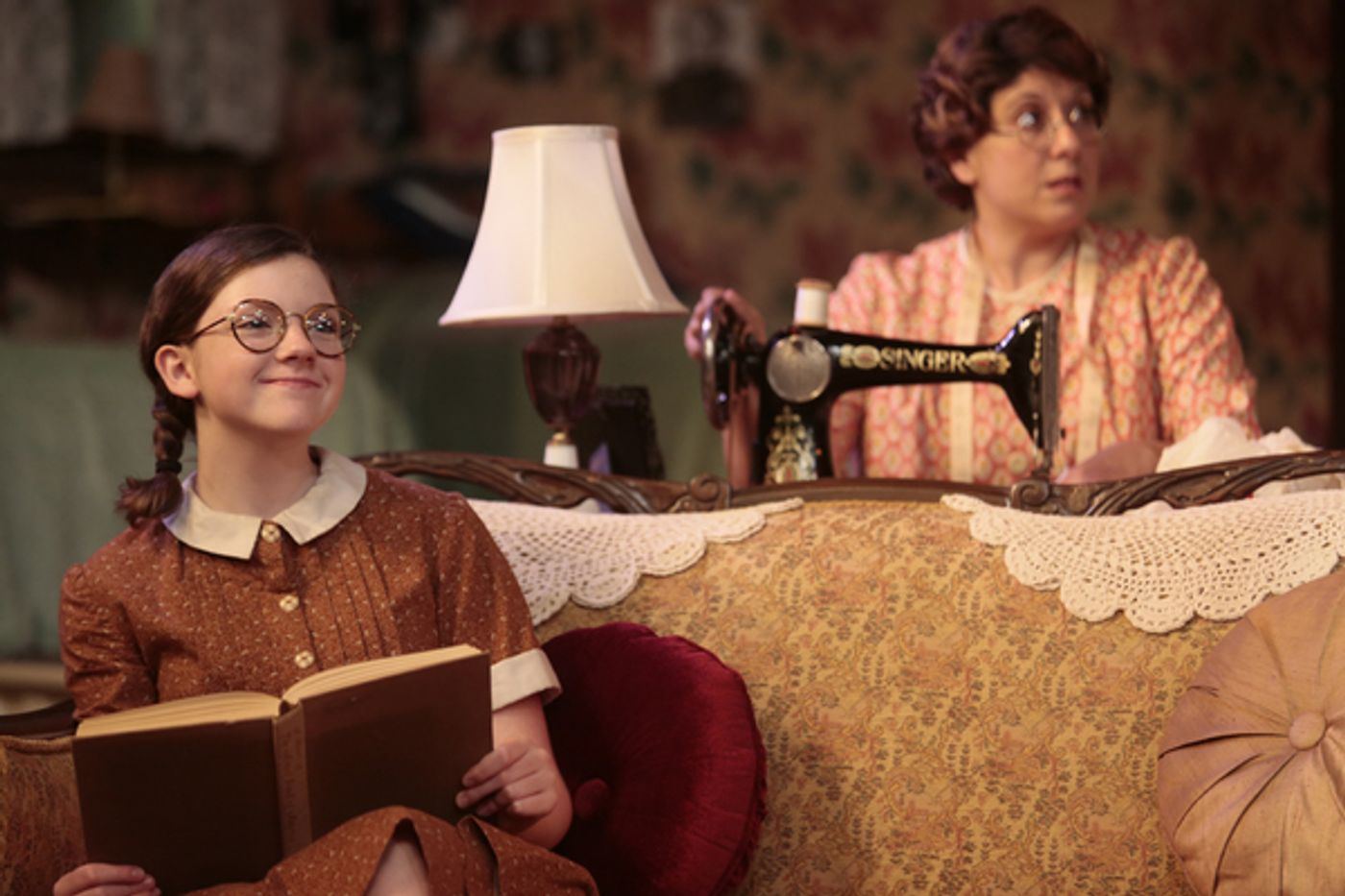 Photo Flash: First Look at BRIGHTON BEACH MEMOIRS, Opening Tonight at Virginia Rep  Image