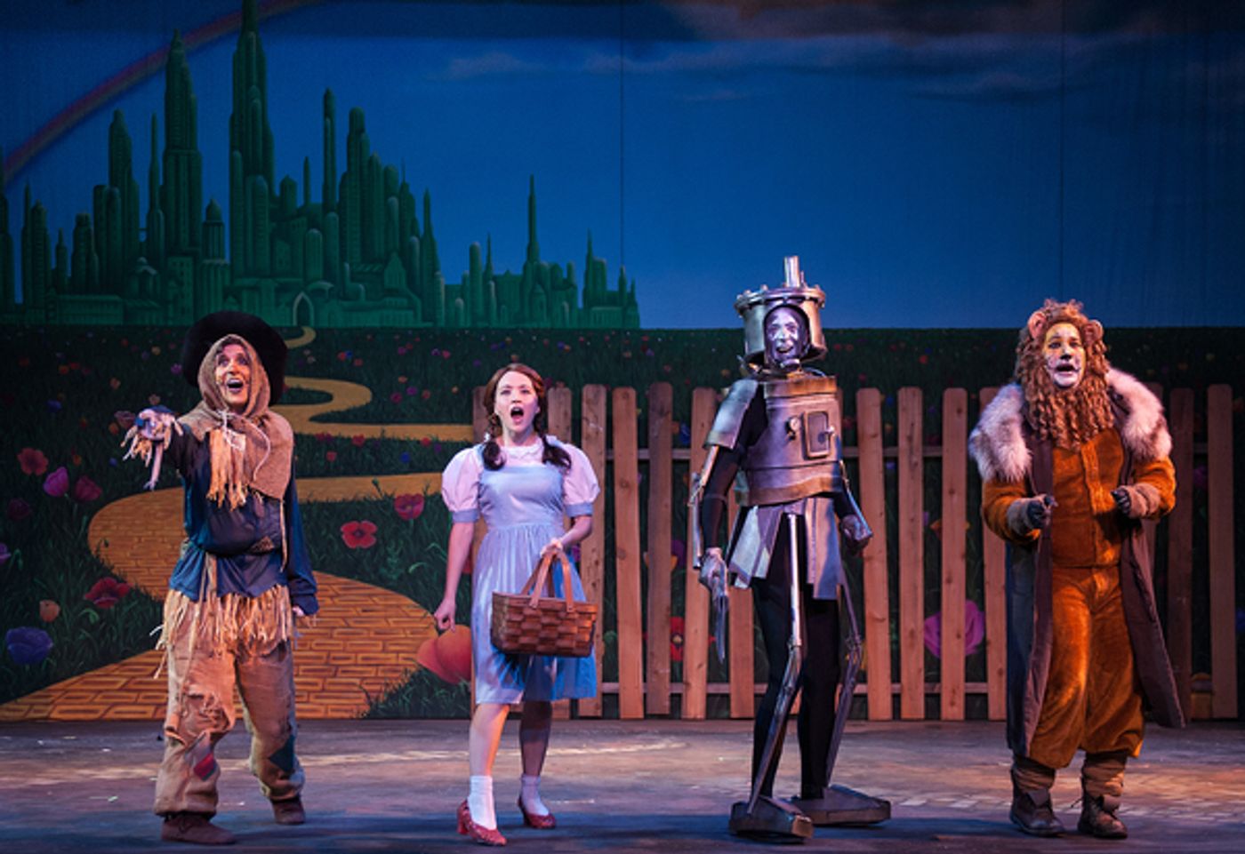 Photo Flash: First Look at THE WIZARD OF OZ at Rivertown Theaters  Image