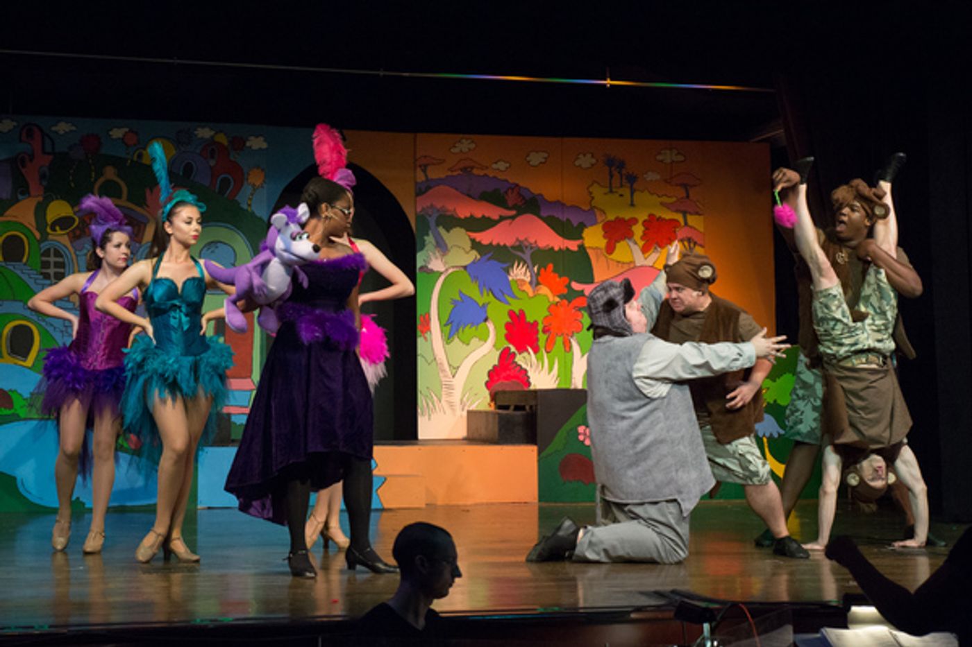 Photo Coverage: First Look at Worthington Community Theatre's SEUSSICAL  Image
