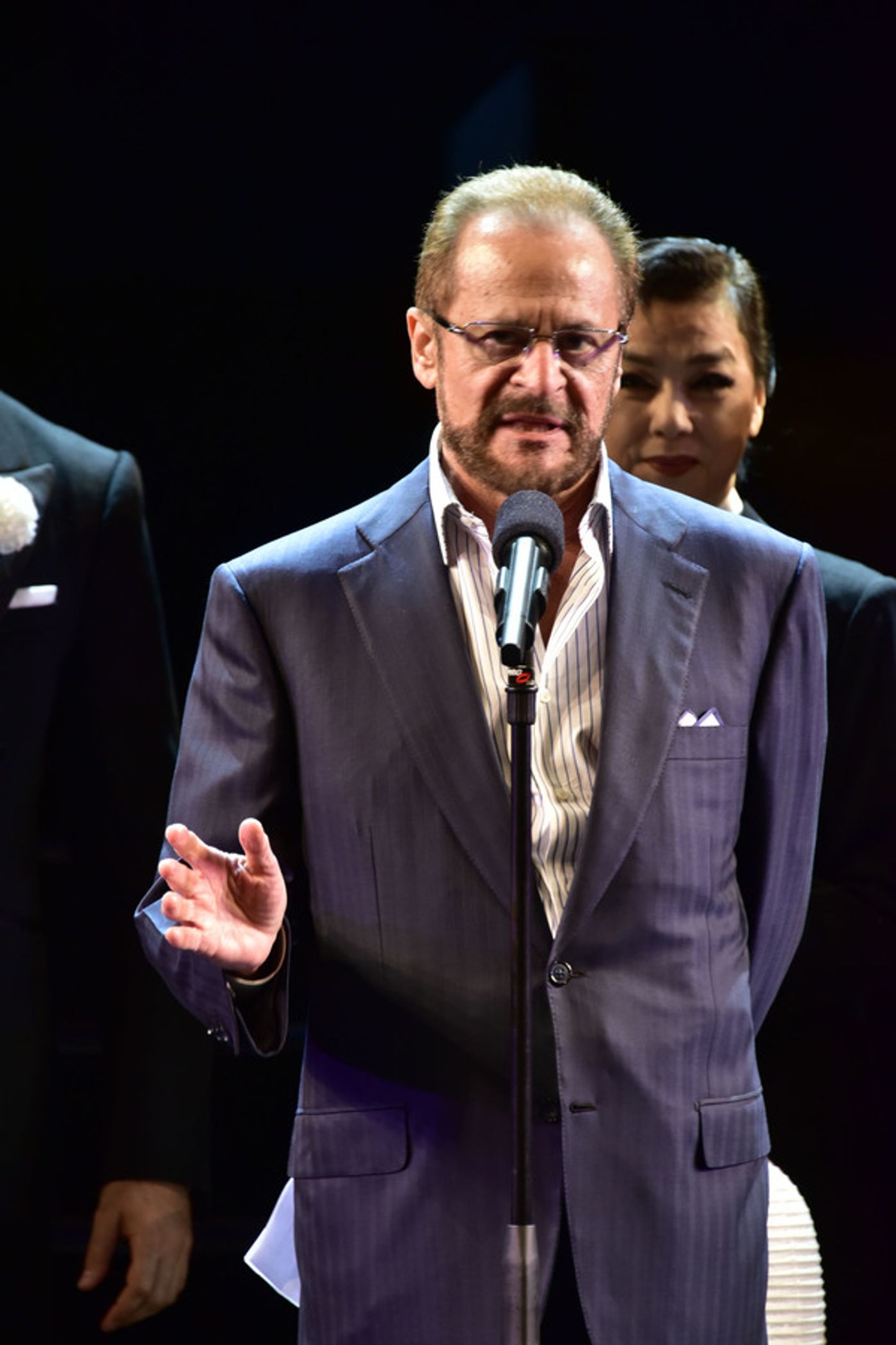 Photo Flash: Worlds Collide When Takarazuka CHICAGO Meets Broadway Cast!  Image