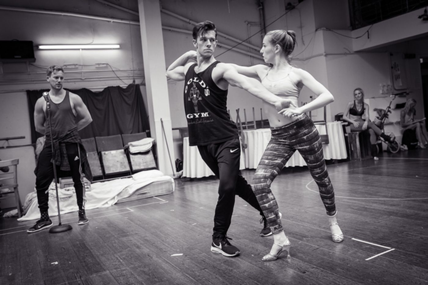 Photo Flash:  DIRTY DANCING On Tour In Rehearsal  Image