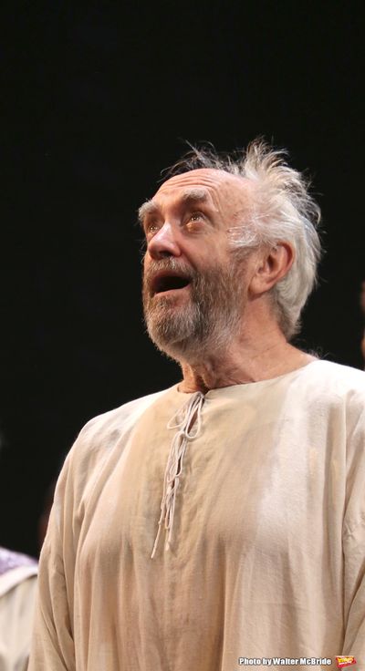 Jonathan Pryce Photo