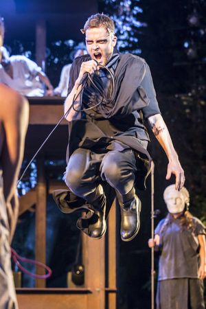 David Thaxton @ BroadwayWorld David Thaxton Photo