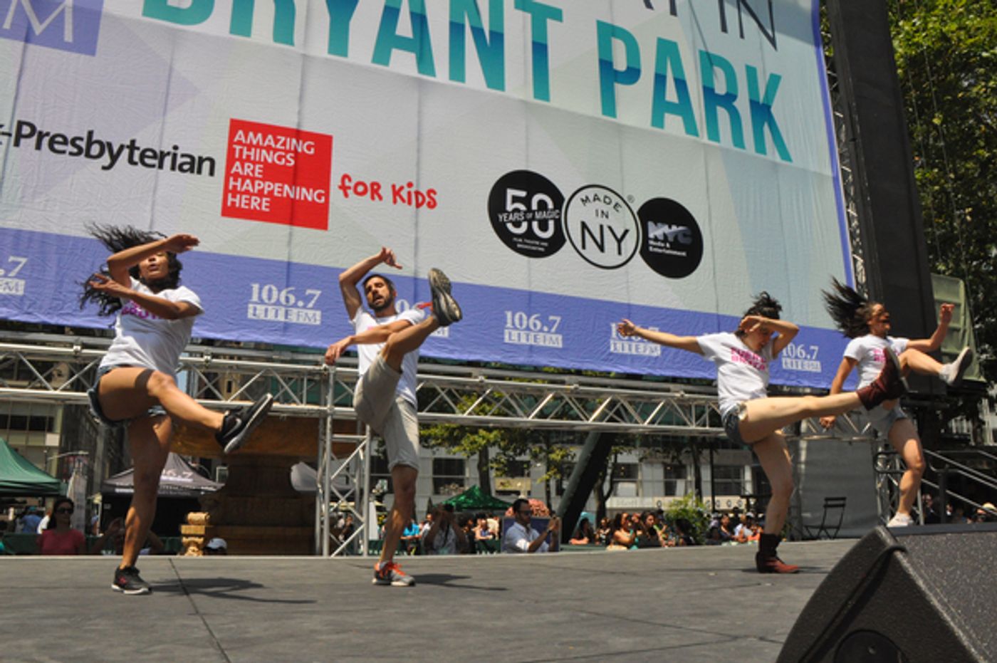 Photo Coverage: Casts of PARAMOUR, LES MIZ & More Bring it Home to Bryant Park  Image