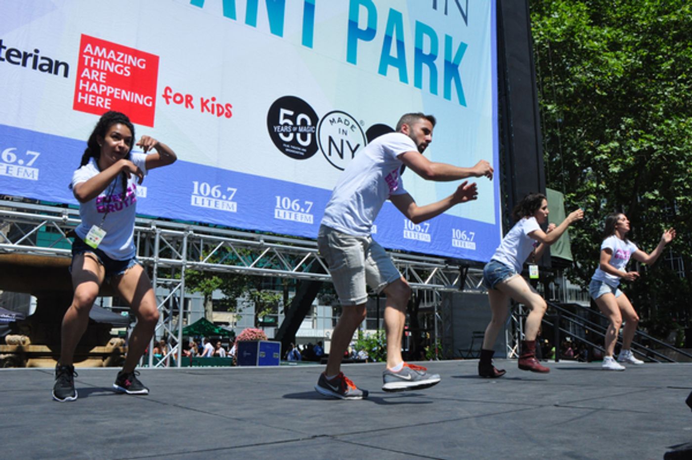 Photo Coverage: Casts of PARAMOUR, LES MIZ & More Bring it Home to Bryant Park  Image