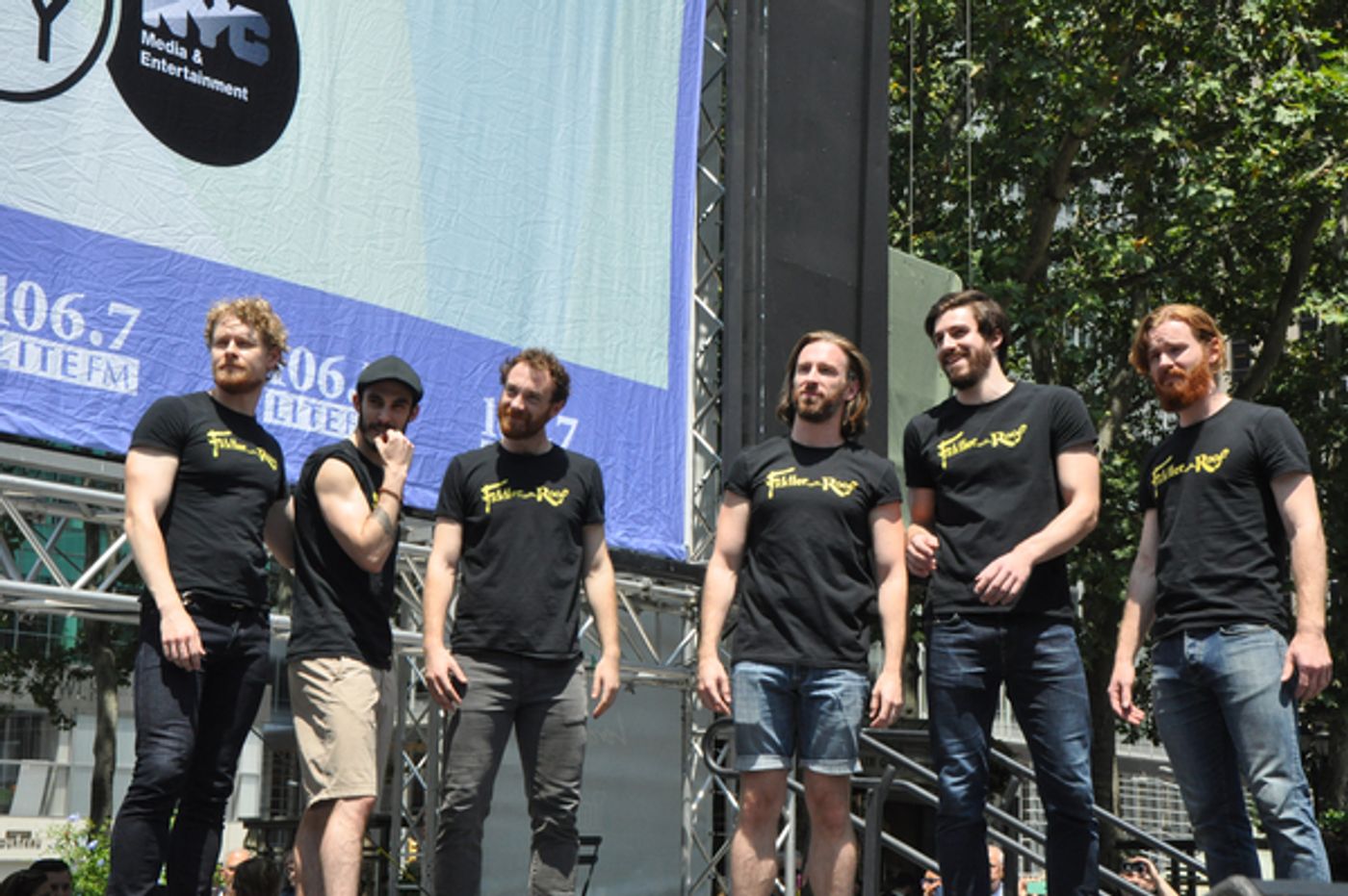 Photo Coverage: Casts of PARAMOUR, LES MIZ & More Bring it Home to Bryant Park  Image