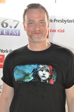 Hayden Tee @ BroadwayWorld Hayden Tee Photo