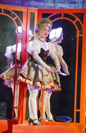 Carrie Hope Fletcher @ BroadwayWorld Carrie Hope Fletcher Photo