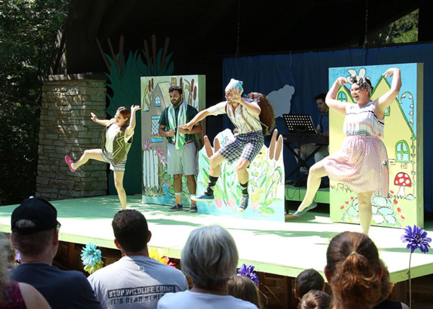Photo Flash: First Look at A YEAR WITH FROG & TOAD at Cape Rep's Outdoor Children's Theater Photo Flash: First Look at A YEAR WITH FROG & TOAD at Cape Rep's Outdoor Children's Theater Image